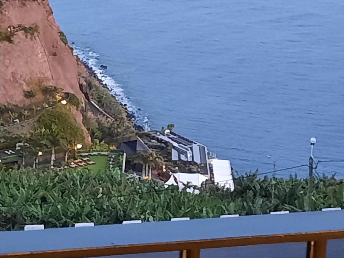 Zeza'S Sky Apartment Calheta  Exterior photo