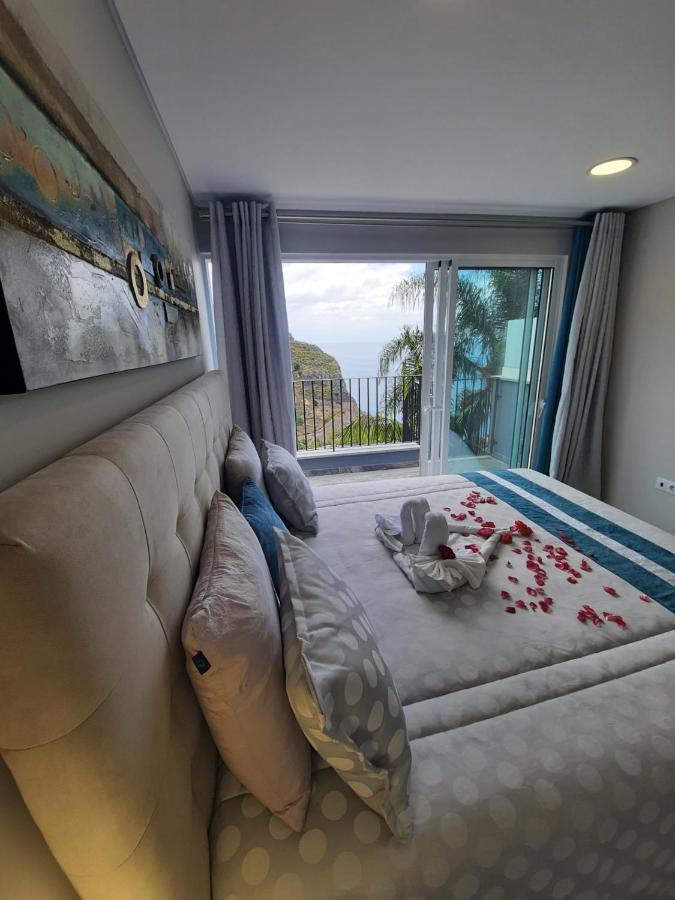 Zeza'S Sky Apartment Calheta  Exterior photo